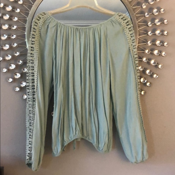 American Rag blouse - Picture 2 of 2